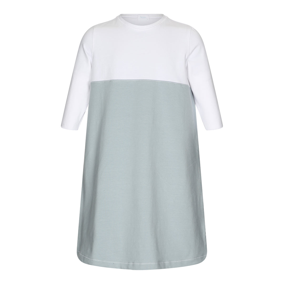 3/4 sleeve girls color block light blue and white knee length dress.